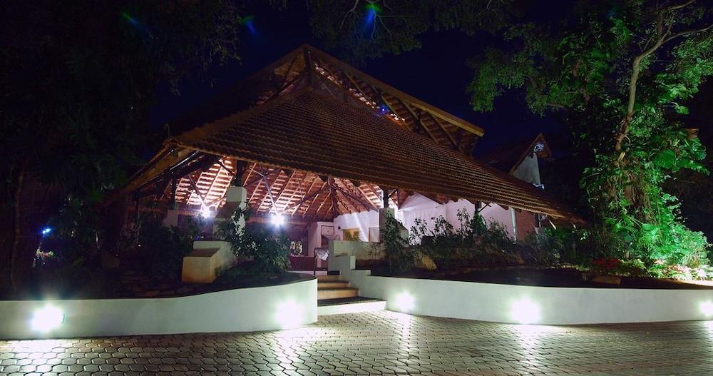 The Windflower Resort & Spa, Mysuru Zewnętrze zdjęcie